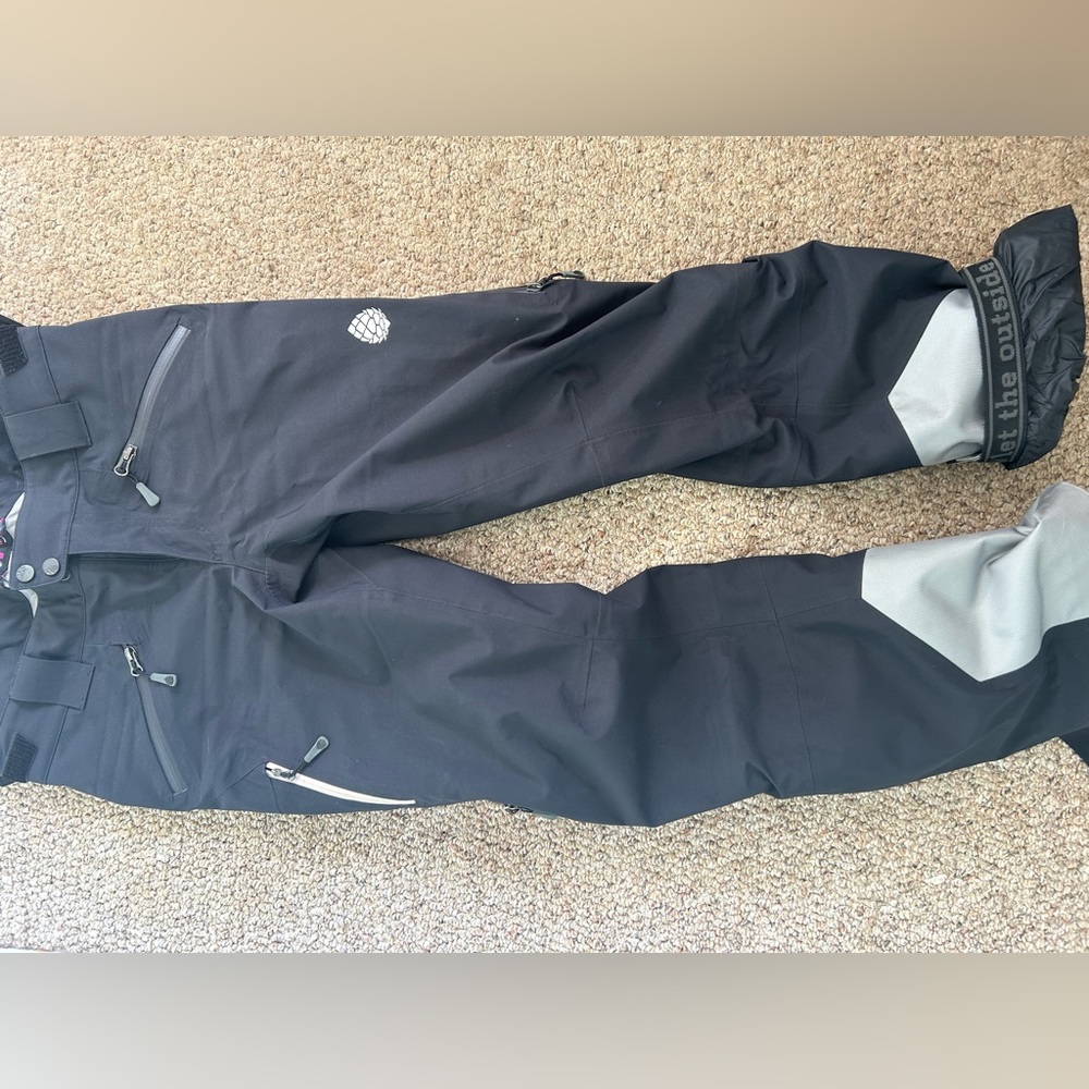 Stio women black ski pants medium
